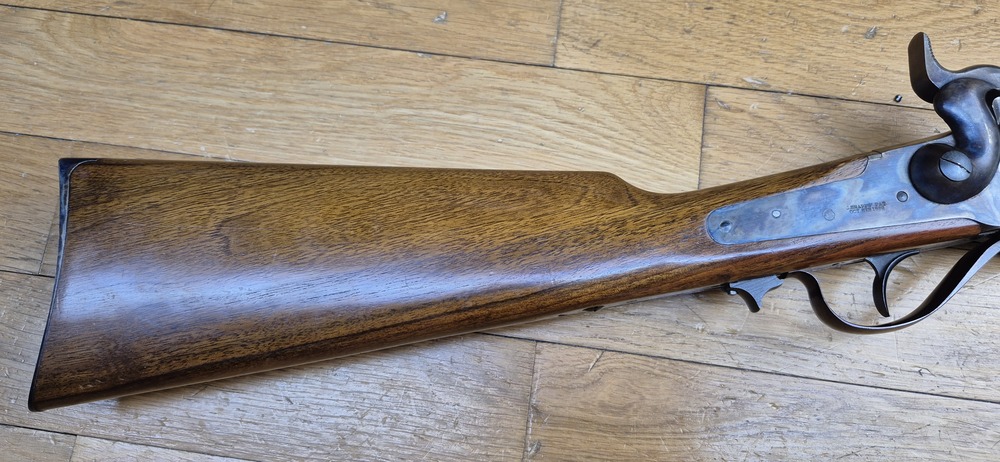 Très belle carabine de Cavalerie Sharps modèle 1863 – Fabrication de qualité IAB Marcheno – Arme à poudre noire – Cal.54 – Arme de 1977 – Réplique peu courante et en excellent état – TBE++ – Image 3