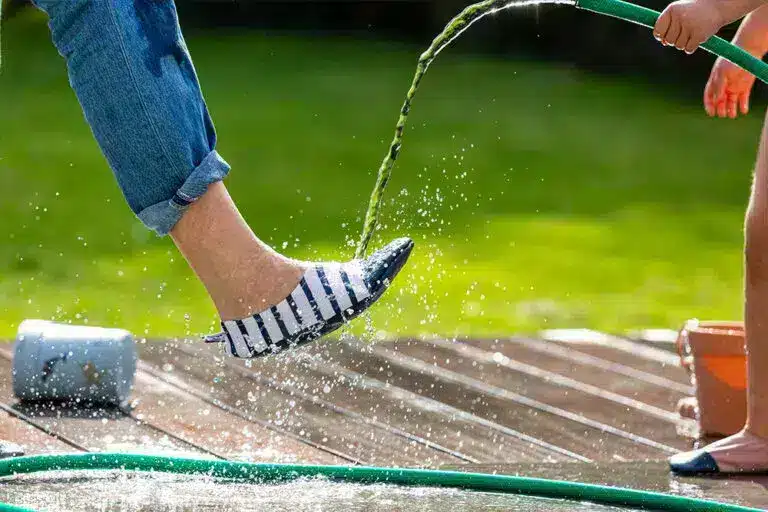 Chaussons Aquatiques – Enfant – Les Pas Petits – Image 9